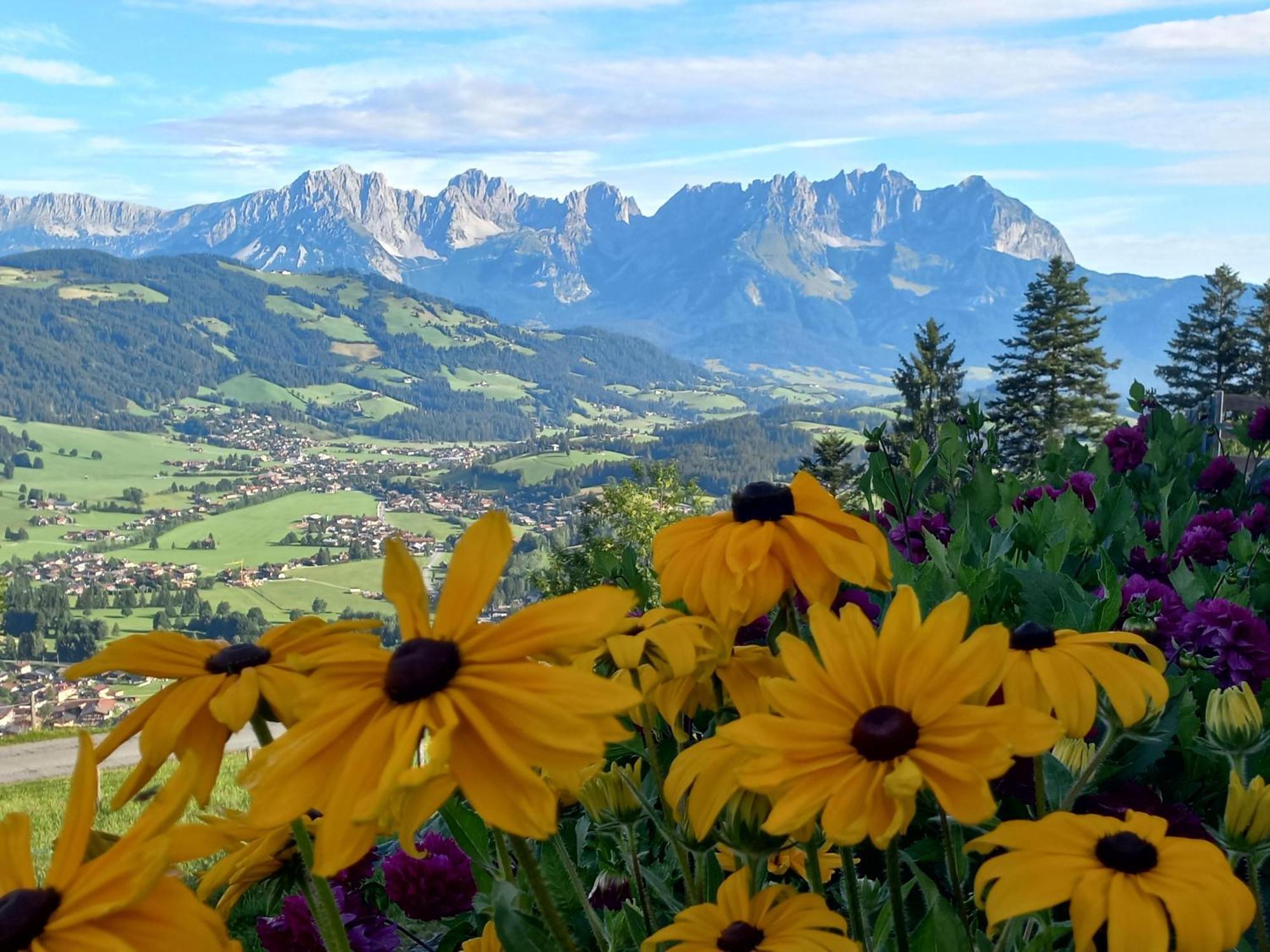 Hahnenkammblick Kitzbühel Exterior foto